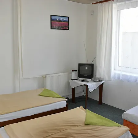 Alexander Hotel 2*